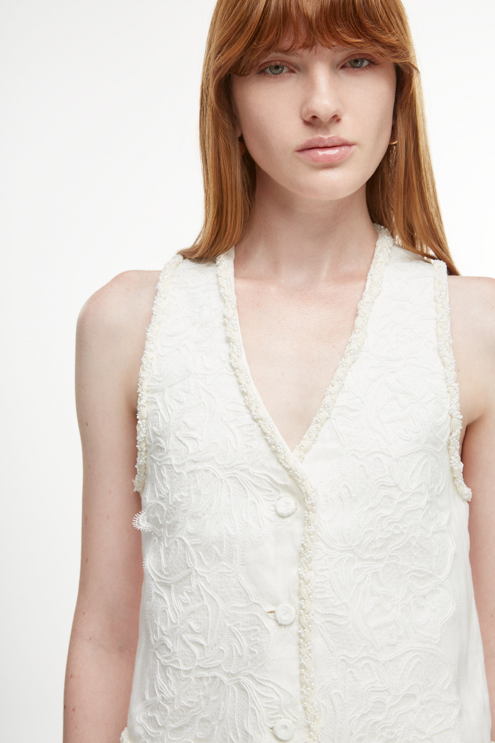 COSMA VEST WHITE